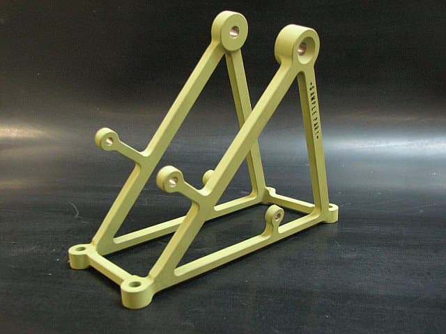 Complex geometric part